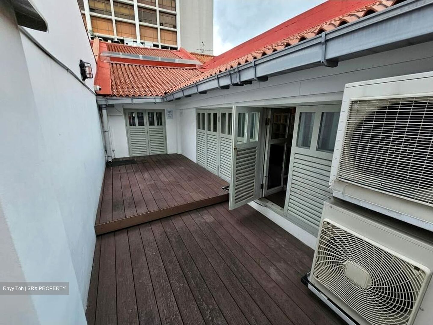 Arab Street (D7), Retail #495833311